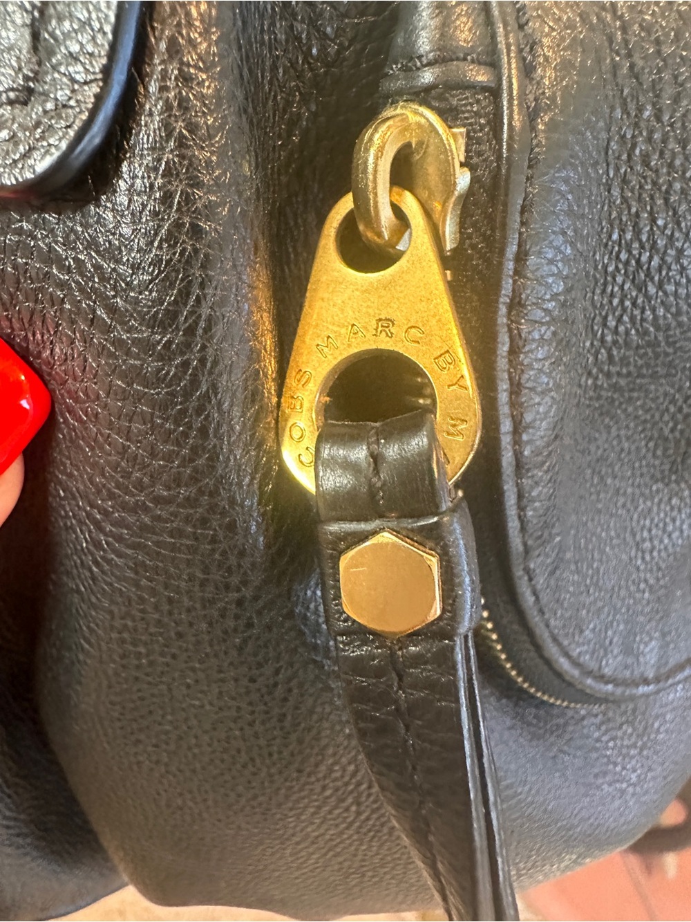Marc by Marc Jacobs Black Pebbled Leather Crossbody l Gold Hardware - Picture 3 of 9